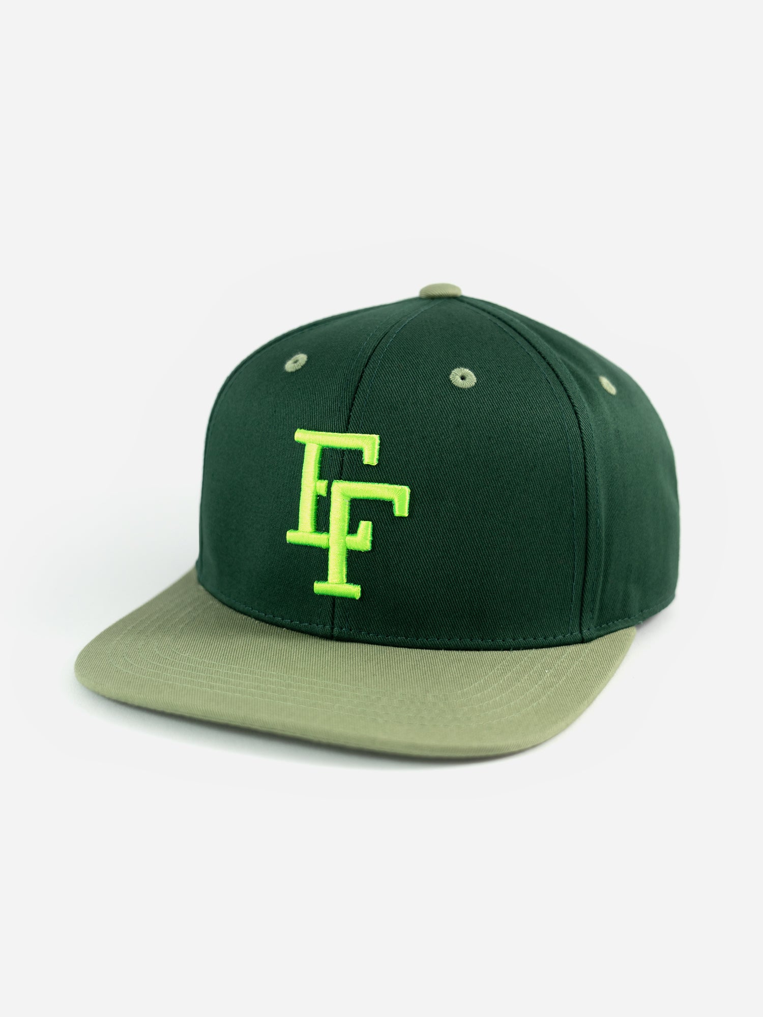 Snapback EF dunkelgrün mit Neonstickerei