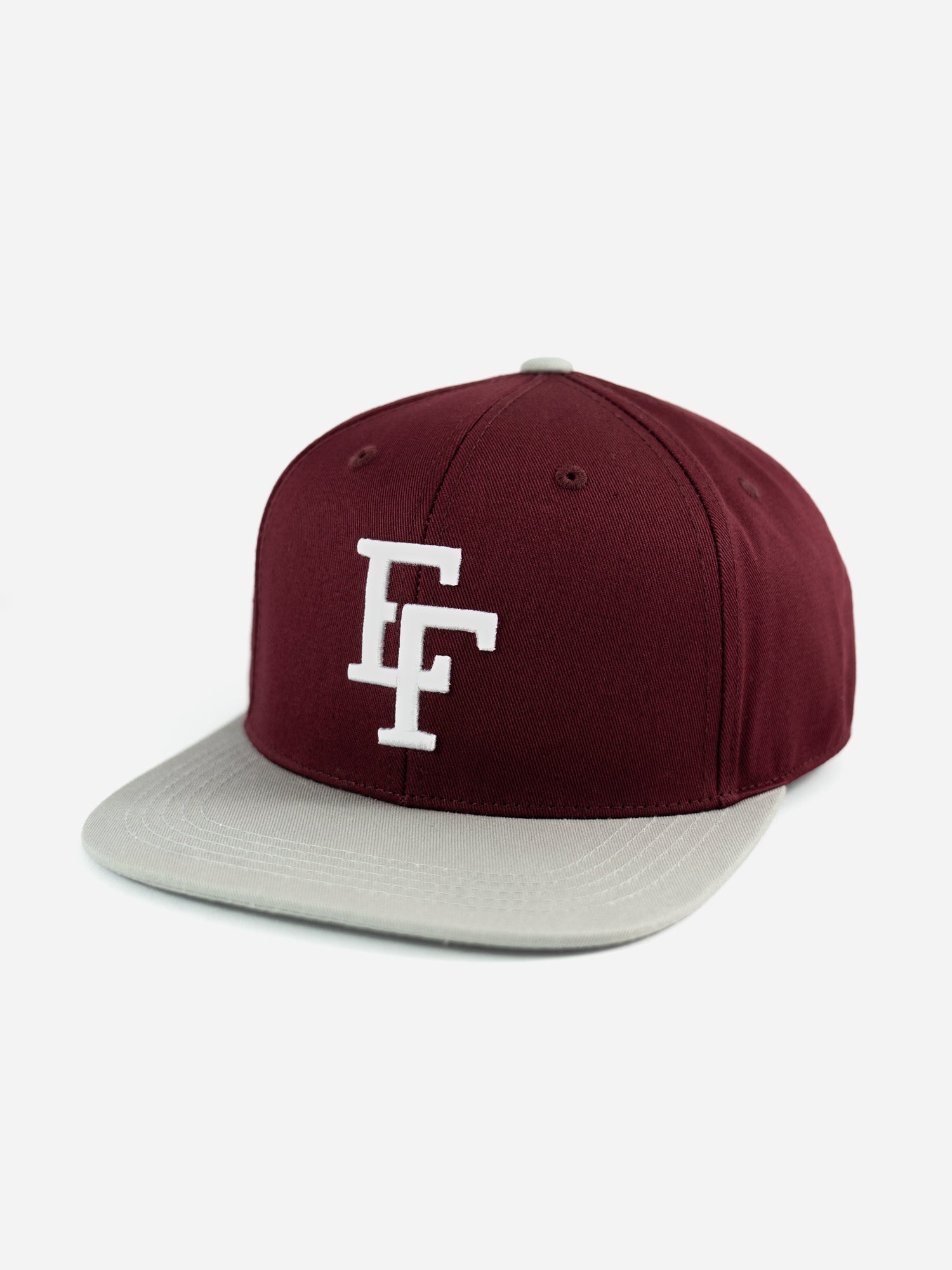 Snapback EF maroon mit grauem Schirm und weißer Stickerei
