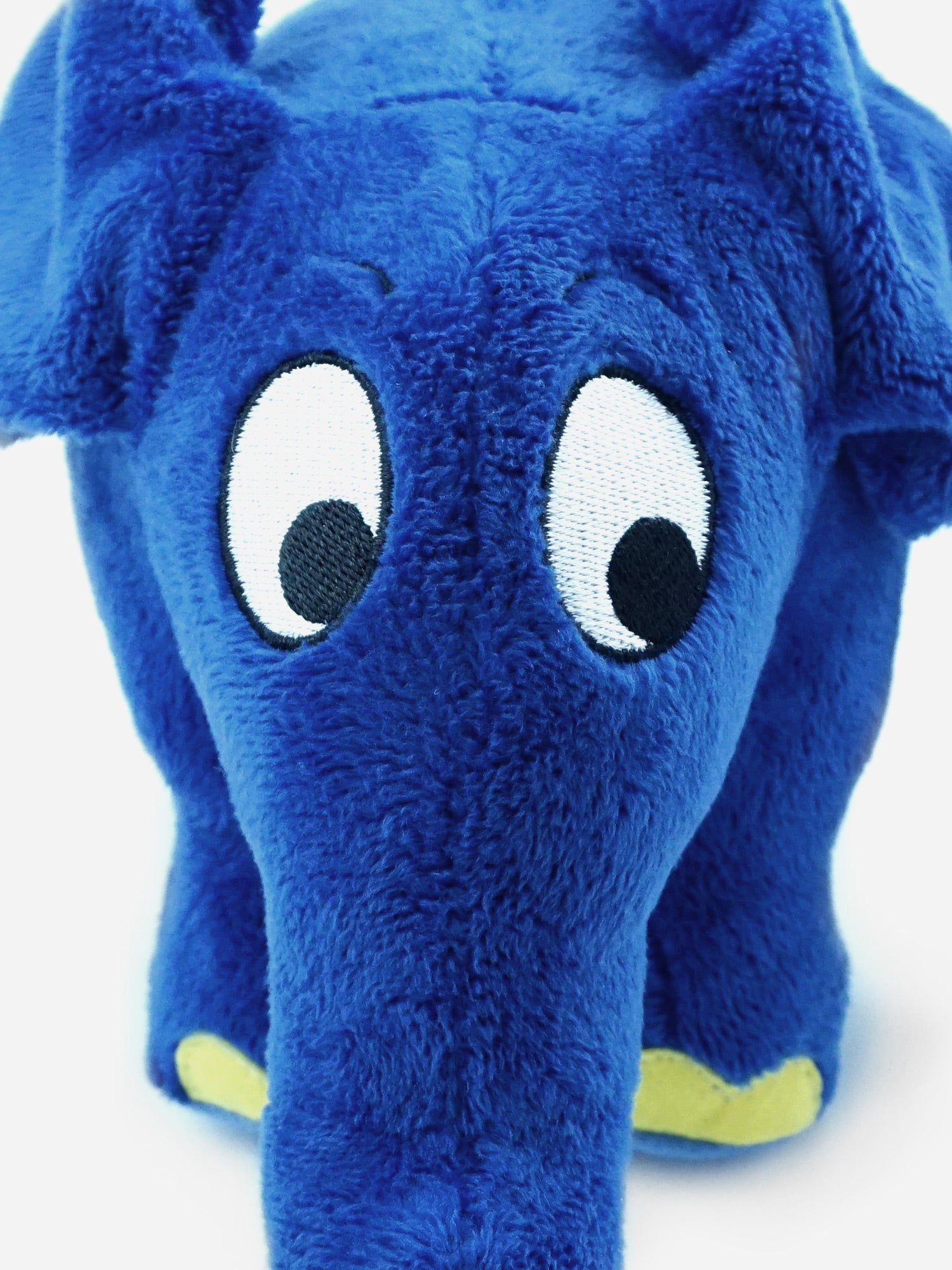 Nahaufnahme Kuscheltier Elefant aus "Die Sendung mit dem Elefanten"