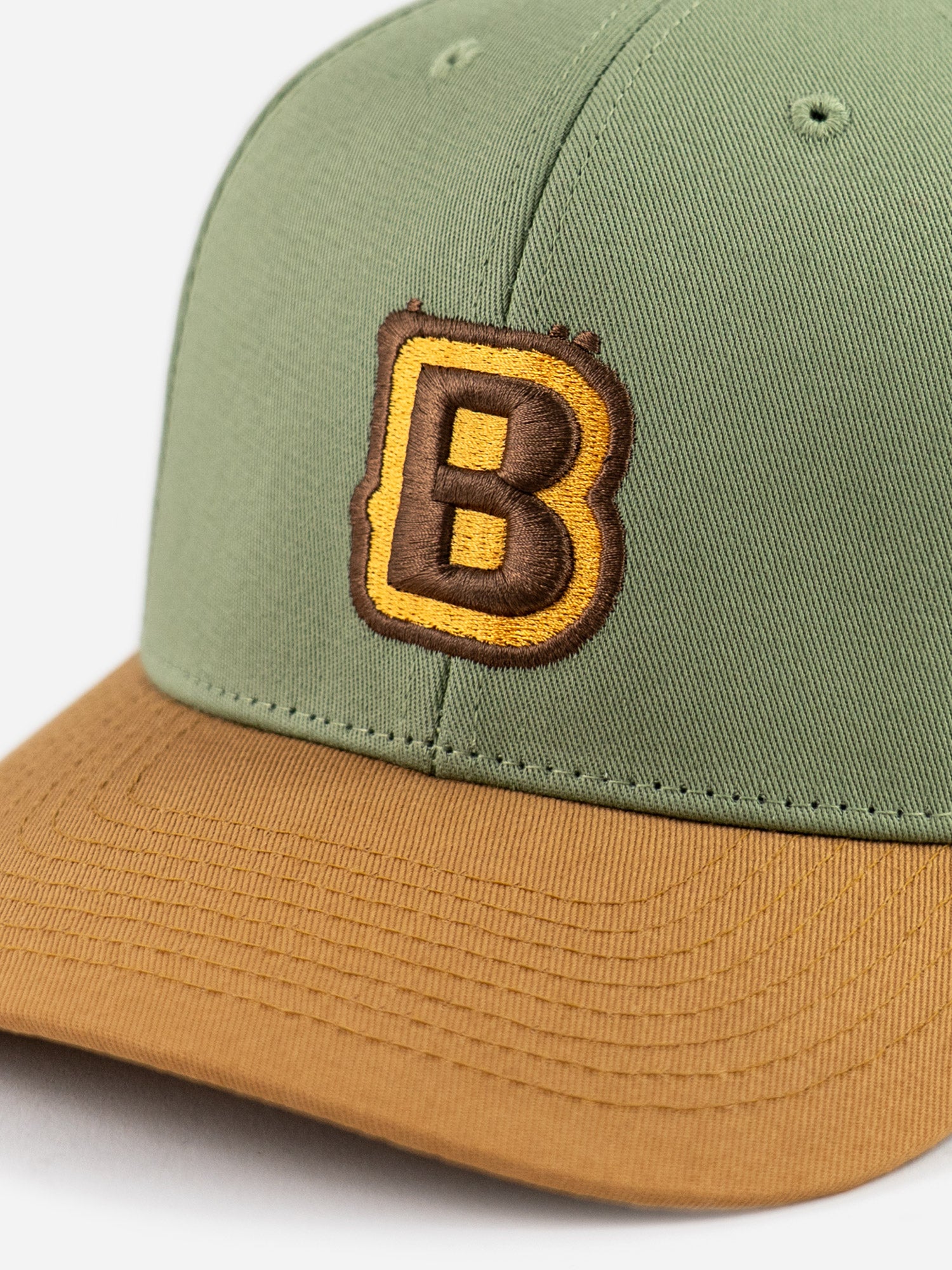 Detailansicht Bernd das Brot Basecap Dickes B 25 Jahre Geburtstagsedition Front