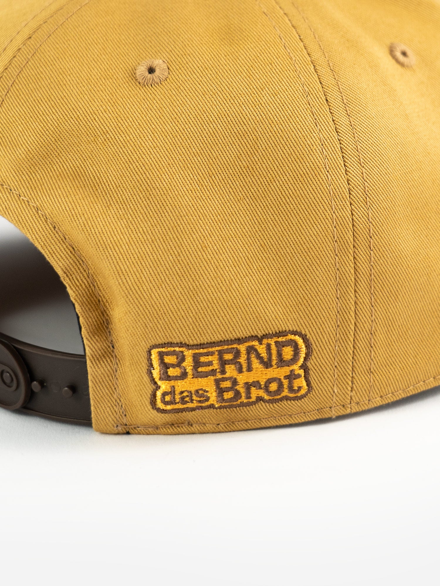 Bernd das Brot Basecap Detailansicht