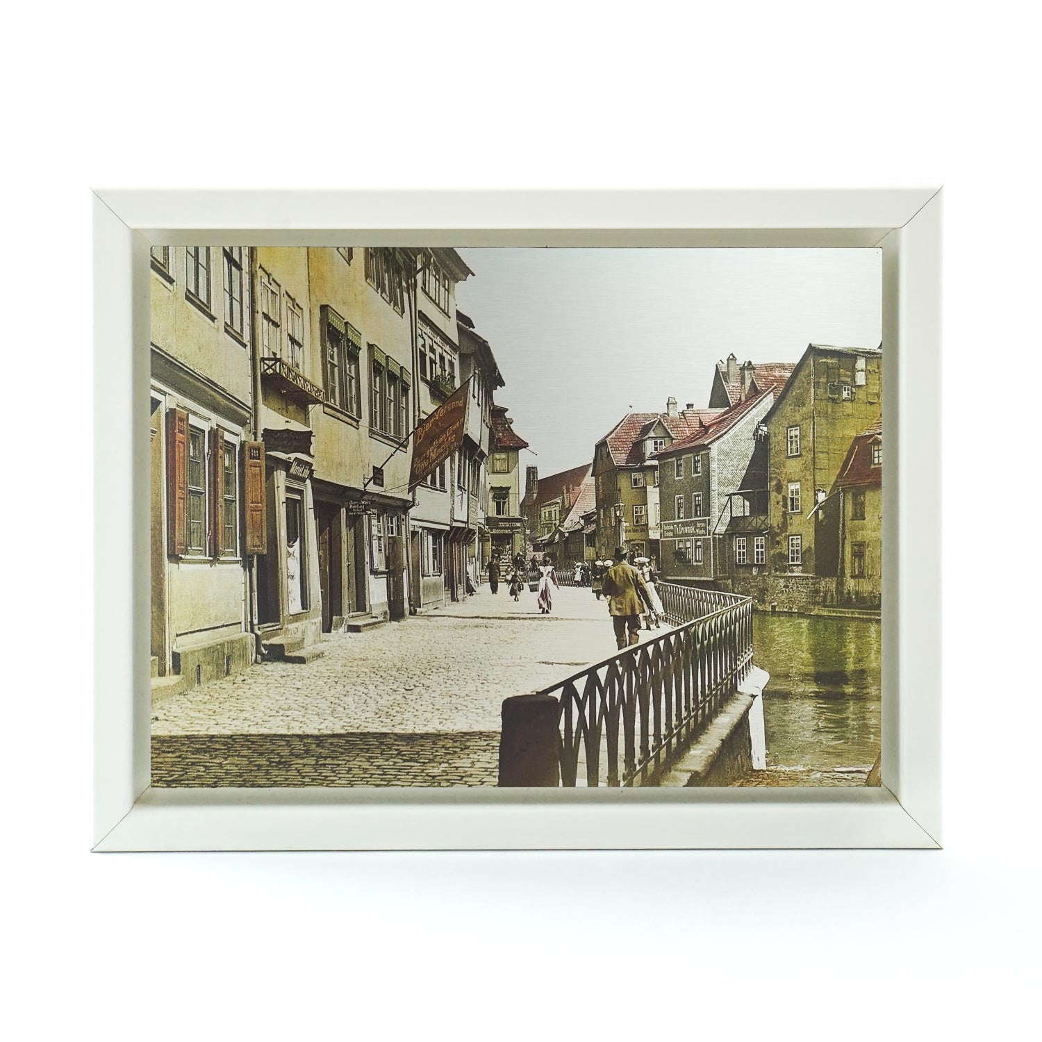 Historisches Wandbild aus Metall Fischersand Erfurt 30cm x 40cm in weißem Rahmen