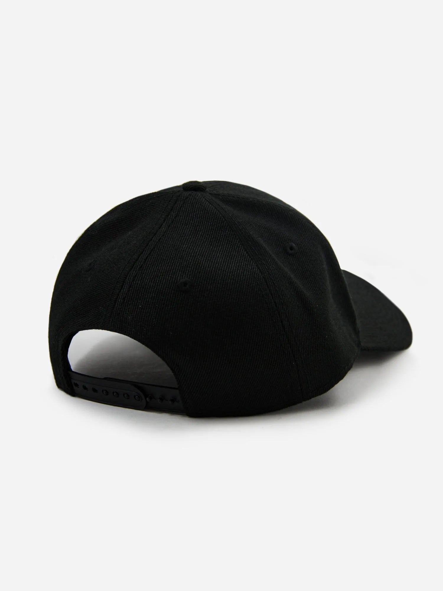 Rückansicht EF Basecap in schwarz