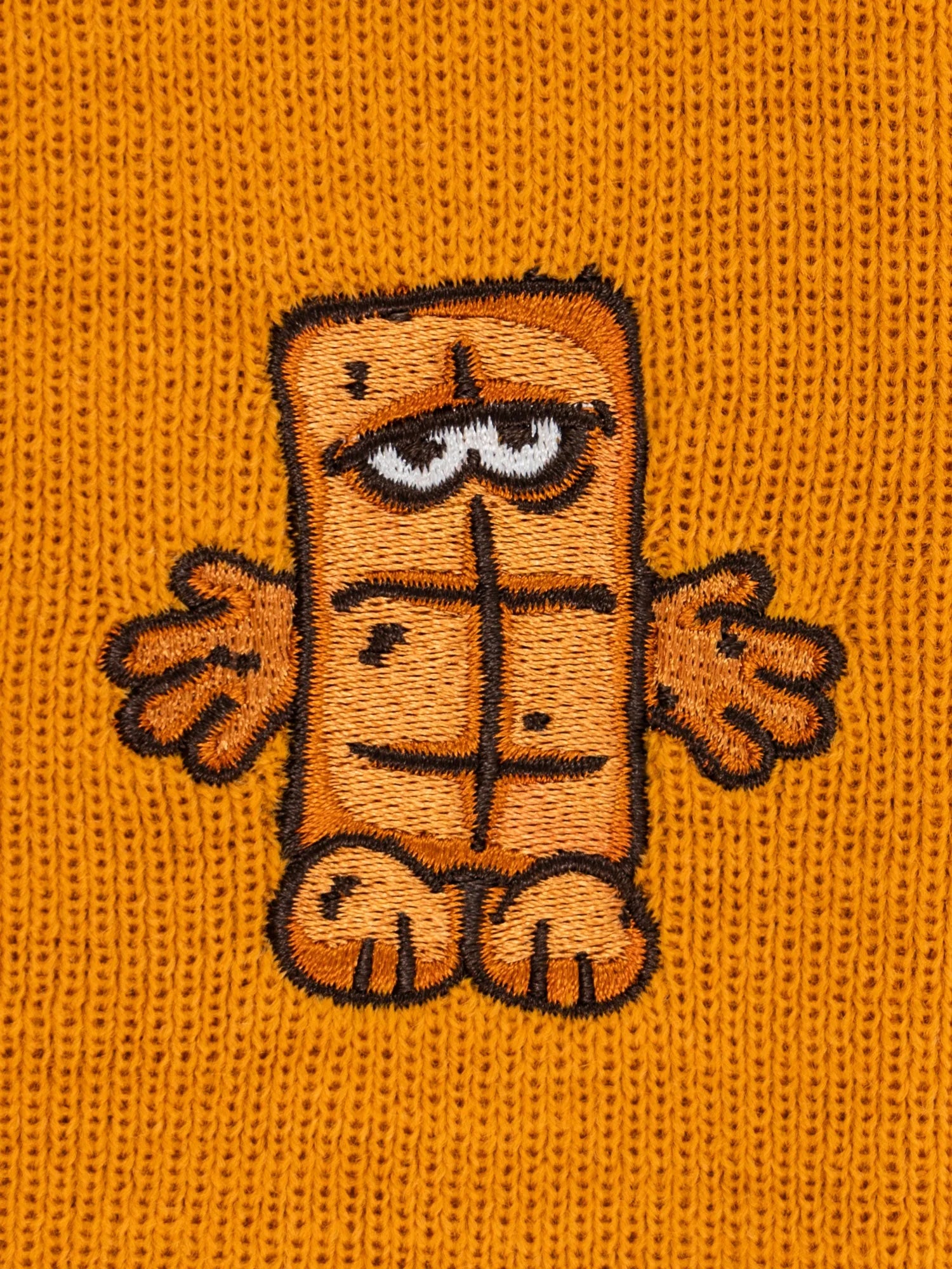 Bernd das Brot Mütze Detailansicht Stick