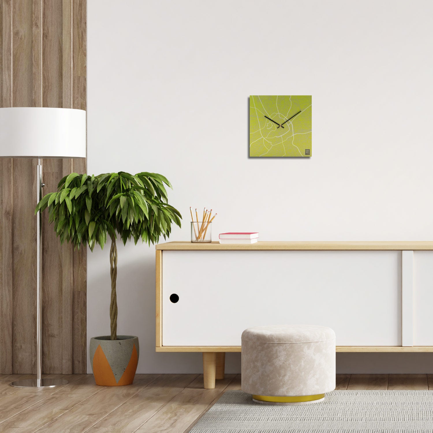 Wanduhr Stadtplan Erfurt 25x25cm Grün im Arbeitszimmer